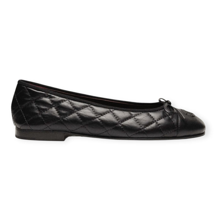Chanel Shoes, Black Leather Ballet Flats (size 38)