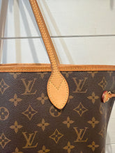 Louis Vuitton Bag, Monogram Canvas Neverfull MM