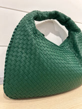 Bottega Veneta Bag, Green Nappa Intrecciato Medium Veneta Hobo
