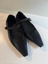 Brunello Cucinelli Shoes, Black Leather Monili-Embellished Ballerina Flats (size 38)