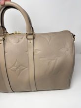Louis Vuitton Bag, Tourterelle Empreinte Monogram Giant Keepall Bandouliere 45