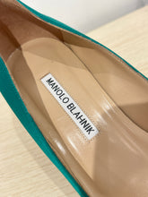 Manolo Blahnik Shoes, Green 50MM Hangisi Pumps (size 38)