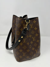 Louis Vuitton Bag, Monogram Canvas & Black Leather NéoNoé MM