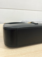 Saint Laurent Bag, Black Smooth Leather ‘Le 5 À 7’ Shoulder Bag