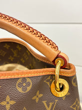 Louis Vuitton Bag, Monogram Canvas Artsy MM