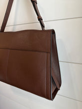 Leo et Violette Bag, Brown Grained Leather Le Daily Soft Laurence Shoulder Bag