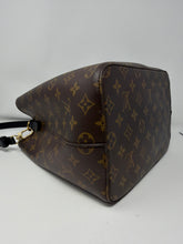 Louis Vuitton Bag, Monogram Canvas & Black Leather NéoNoé MM