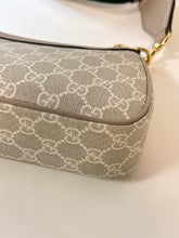 Gucci Bag, GG Beige Supreme Ophidia Small Crossbody Bag with Chain