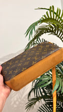 Louis Vuitton Bag, Monogram Canvas Trotteur Crossbody