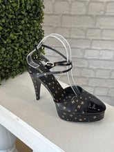 Chanel Shoes, Black Printed Lambskin Patent Calfskin Cap Toe CC Slingbacks (size 39)