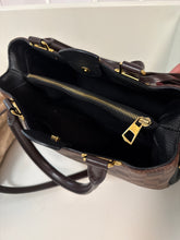 Louis Vuitton Bag, Damier Ebene Cuir Taurillon Brittany Crossbody