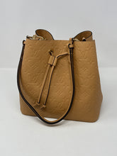 Louis Vuitton Bag, Camel Empreinte Neonoe MM