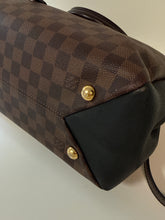 Louis Vuitton Bag, Damier Ebene Cuir Taurillon Brittany Crossbody