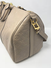 Louis Vuitton Bag, Tourterelle Empreinte Monogram Giant Keepall Bandouliere 45