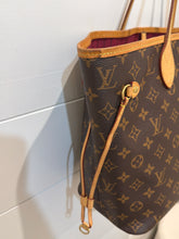 Louis Vuitton Bag, Monogram Canvas Neverfull MM