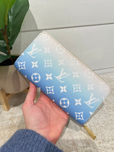 Louis Vuitton Blue Ombré Monogram Giant ‘By The Pool’ Zippy Wallet