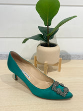 Manolo Blahnik Shoes, Green 50MM Hangisi Pumps (size 38)