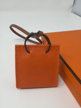 Hermès Milo Shopping Bag Charm (Sac Orange)