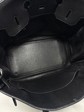 Hermès Birkin 35 – Noir Clemence Leather (2005)