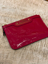 Louis Vuitton Monogram Pink Vernis Pochette Clés