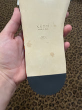Gucci Shoes, White Floral Slide Sandals with Horsebit (size 40.5)