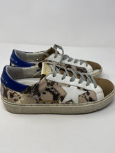 Golden Goose Hi Star Sneakers (size 40)