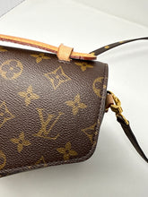 Louis Vuitton Bag, Monogram Canvas Métis Crossbody