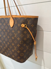 Louis Vuitton Bag, Monogram Canvas Neverfull MM