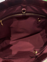 Louis Vuitton Bag, Rouge Fauvist Vernis Wilshire MM