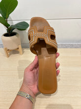 Hermès Shoes, Tan Leather Oran Sandals (size 40.5)