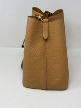 Louis Vuitton Bag, Camel Empreinte Neonoe MM