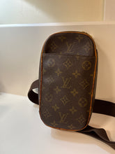 Louis Vuitton Bag, Monogram Canvas Pochette Gange Bag