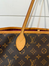 Louis Vuitton Bag, Monogram Canvas Neverfull MM
