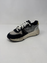 Golden Goose Running Sneakers (size 39)