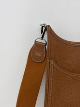 Hermès 2022 Evelyne III PM 29 in Gold Taurillon Clémence Leather