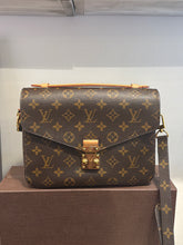 Louis Vuitton Bag, Monogram Canvas Pouchette Métis Crossbody