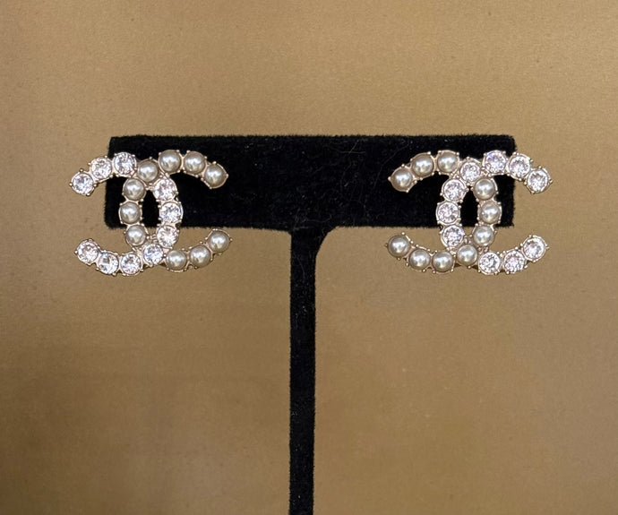 Chanel 2020 Pearl & Crystal CC Earrings