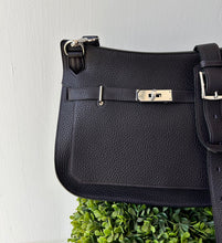 Hermès Bag, Graphite Taurillon Clemence Jypsiere 28