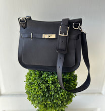 Hermès Bag, Graphite Taurillon Clemence Jypsiere 28