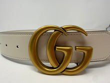 Gucci White Leather GG Belt (size 85)