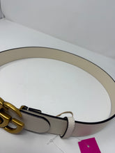Gucci White Leather GG Belt (size 85)