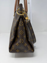 Louis Vuitton Bag, Monogram Canvas Pallas Tote