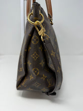 Louis Vuitton Bag, Monogram Canvas Pallas Tote