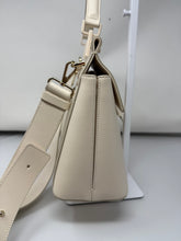 Roger Vivier Bag, Cream Leather Viv Cabas Bag