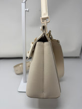 Roger Vivier Bag, Cream Leather Viv Cabas Bag