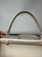 Roger Vivier Bag, Cream Leather Viv Cabas Bag