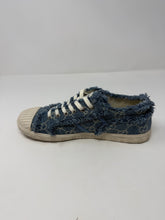 Gucci Shoes, Denim Laced Sneakers (size 6.5)
