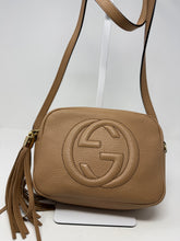 Gucci Bag, Tan Pebbled Calfskin Small Soho Disco Bag