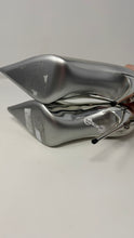 Dolce & Gabbana Shoes, Silver Cardinale 105 Pointed Pumps (size 35)